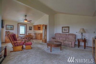 5th image of 1902 Overview Dr NE