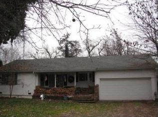 516 Edgewater Dr, Grants Pass, OR