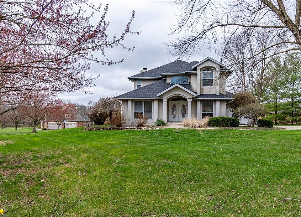 1st image of 19 Boarman Dr
