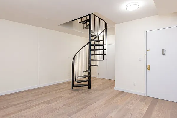 Rented by Nooklyn NYC LLC | media 16