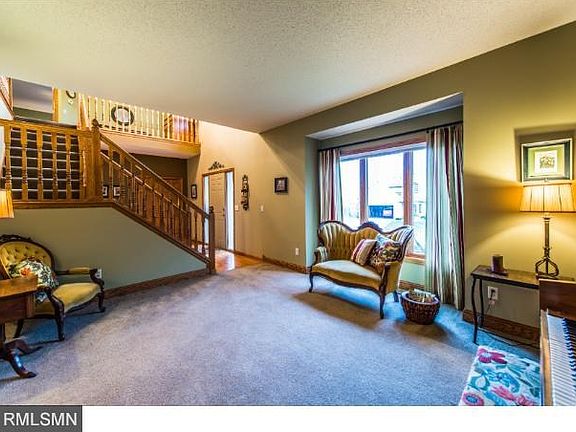 Formal living room provides for quieter family times and a fantastic place to catch up on your reading!