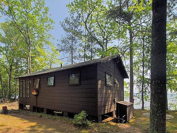 2nd image of 14954 West Goss Road