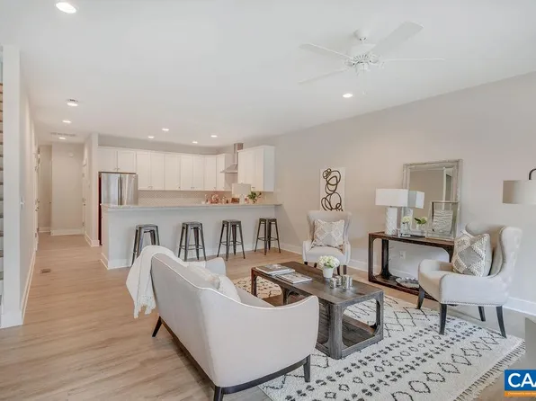 121 Blithe Ct, Charlottesville, VA 22901