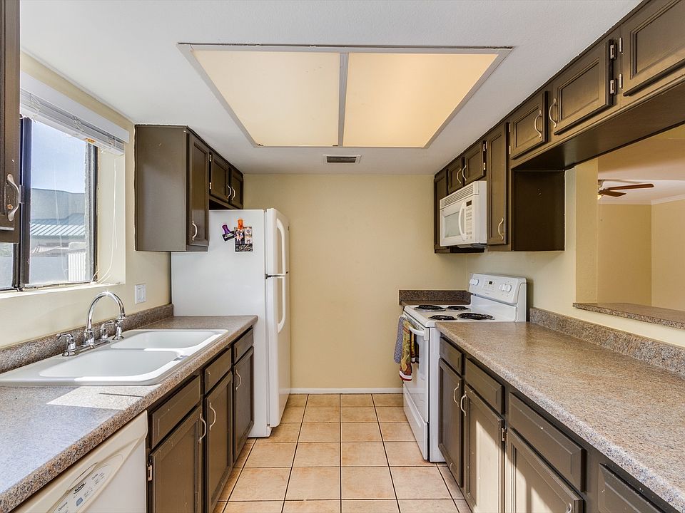 1st image of 850 S River Dr Unit 1091