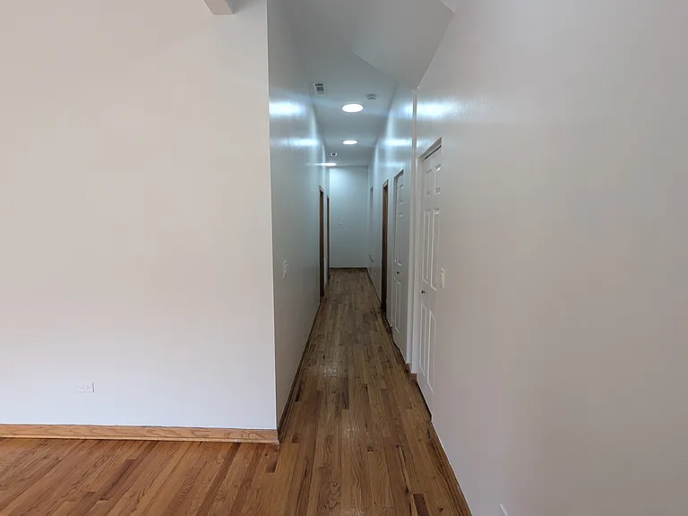 3212 W Warren Blvd #1 — Photo 54