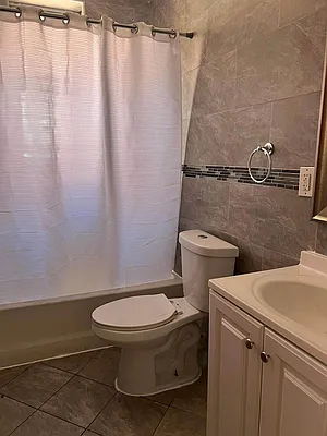 Rented by Budget Real Estate NYC Inc | media 8