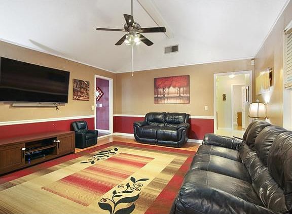 4th image of 565 Brookmeade Dr