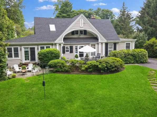 125 Oak St, Tenafly, NJ 07670