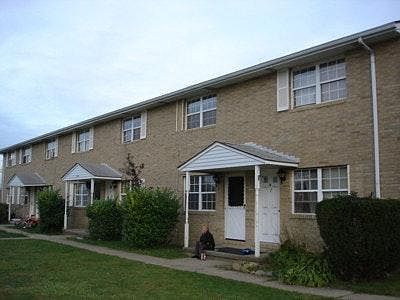 3rd image of 2108 Ashland St