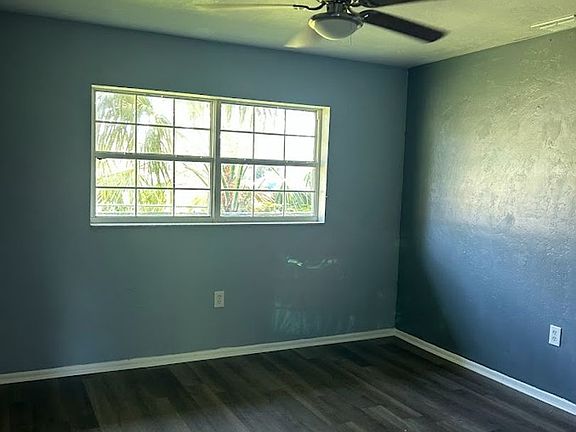 5th image of 1705 Magnolia Dr
