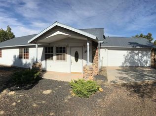 2115 Graphite Rd, Clay Springs, AZ 85923
