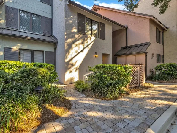 2 Lighthouse Ln APT 822, Hilton Head Island, SC 29928