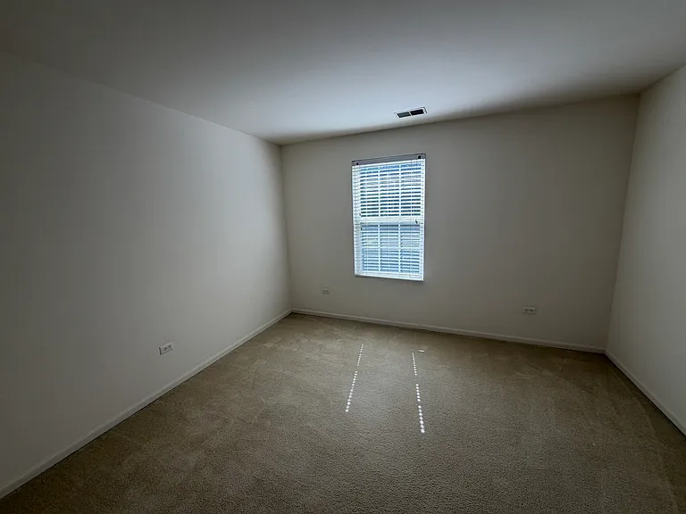 2503 Oak Tree Ln #0 — Photo 12