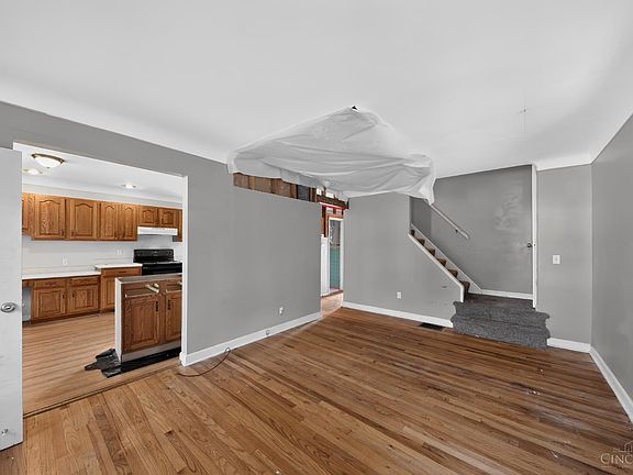 4th image of 964 Seibel Ln