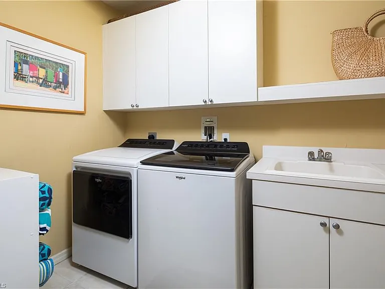 410 Flagship Dr #806 — Photo 15