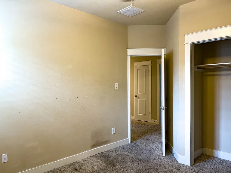 1511 Inglewood St — Photo 15