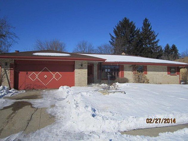 1st image of 1031 Emerson Dr