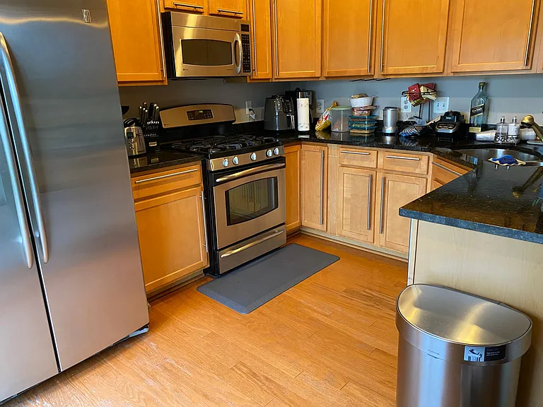 4469 Beacon Grove Cir #B — Photo 12