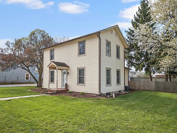 2nd image of 8 Troy Pl
