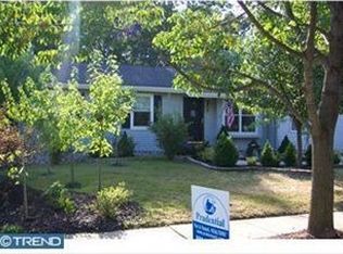 3 N Mars Dr, Sewell, NJ 08080