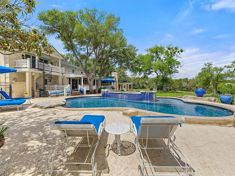 17700 N Rim Dr — Photo 34