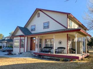 2724 Audrey Ln, Bishop, CA 93514