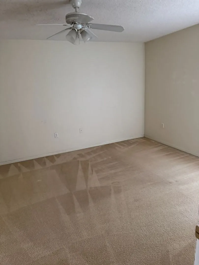 Highland Square Home — Photo 3