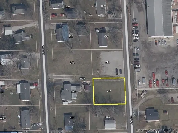  N Third Street, Scottsburg, IN 47170