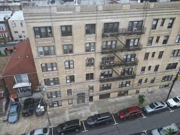 61 65th Street image 15 of 17