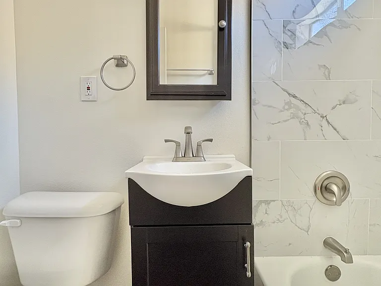 1780 Gaviota Ave — Photo 9