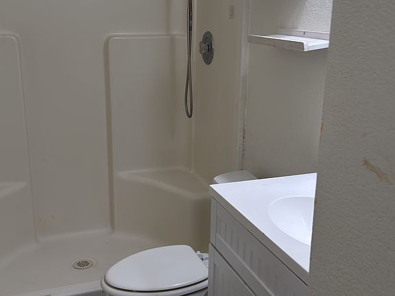 5th image of 1141 Heatherfield Ave