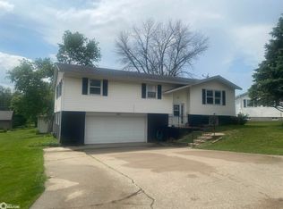 1309 Seymour St, Tama, IA 52339
