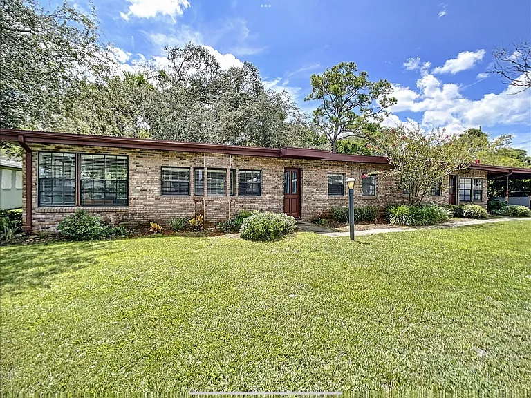 121 Granada St #E — Photo 6