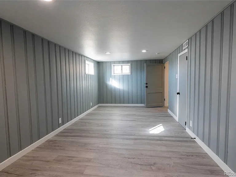 6446 Monaco St #B — Photo 23