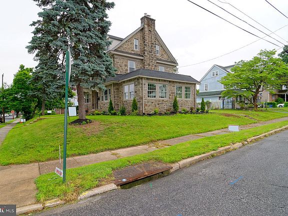 2nd image of 3514 Highland Ave