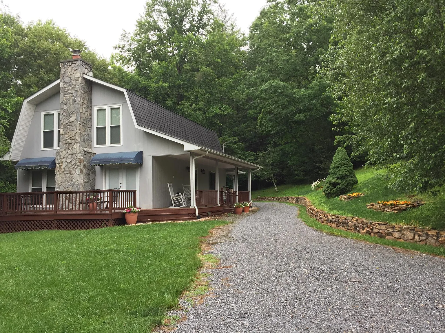 270 Francis Rd — Photo 1