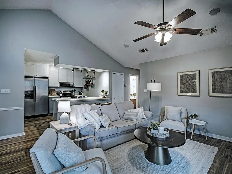 5 Brandy Village Cv — Photo 12
