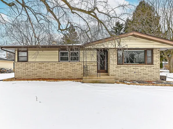 7902 North 53rd STREET, Milwaukee, WI 53223