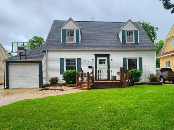 717 2nd Ave SW, Pipestone, MN 56164