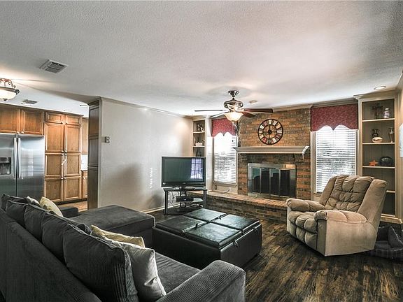 5th image of 5912 Rayburn Dr
