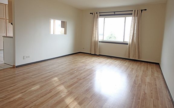 3rd image of 2173 Chadwick Ln