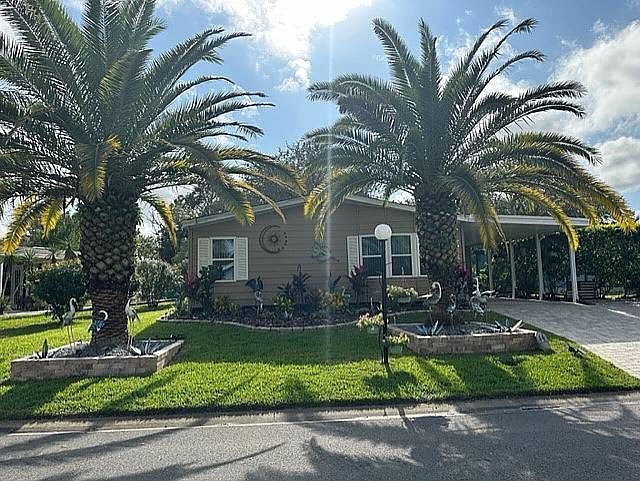 1st image of 44 Misty Falls Dr