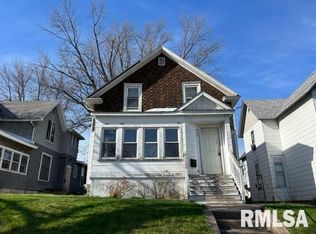 722 13th Ave S, Clinton, IA 52732