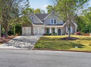 8230 Gracen Dr, Gainesville, GA 30506