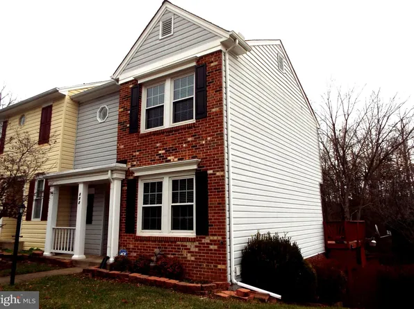 112 Kings Crest Dr, Stafford, VA 22554