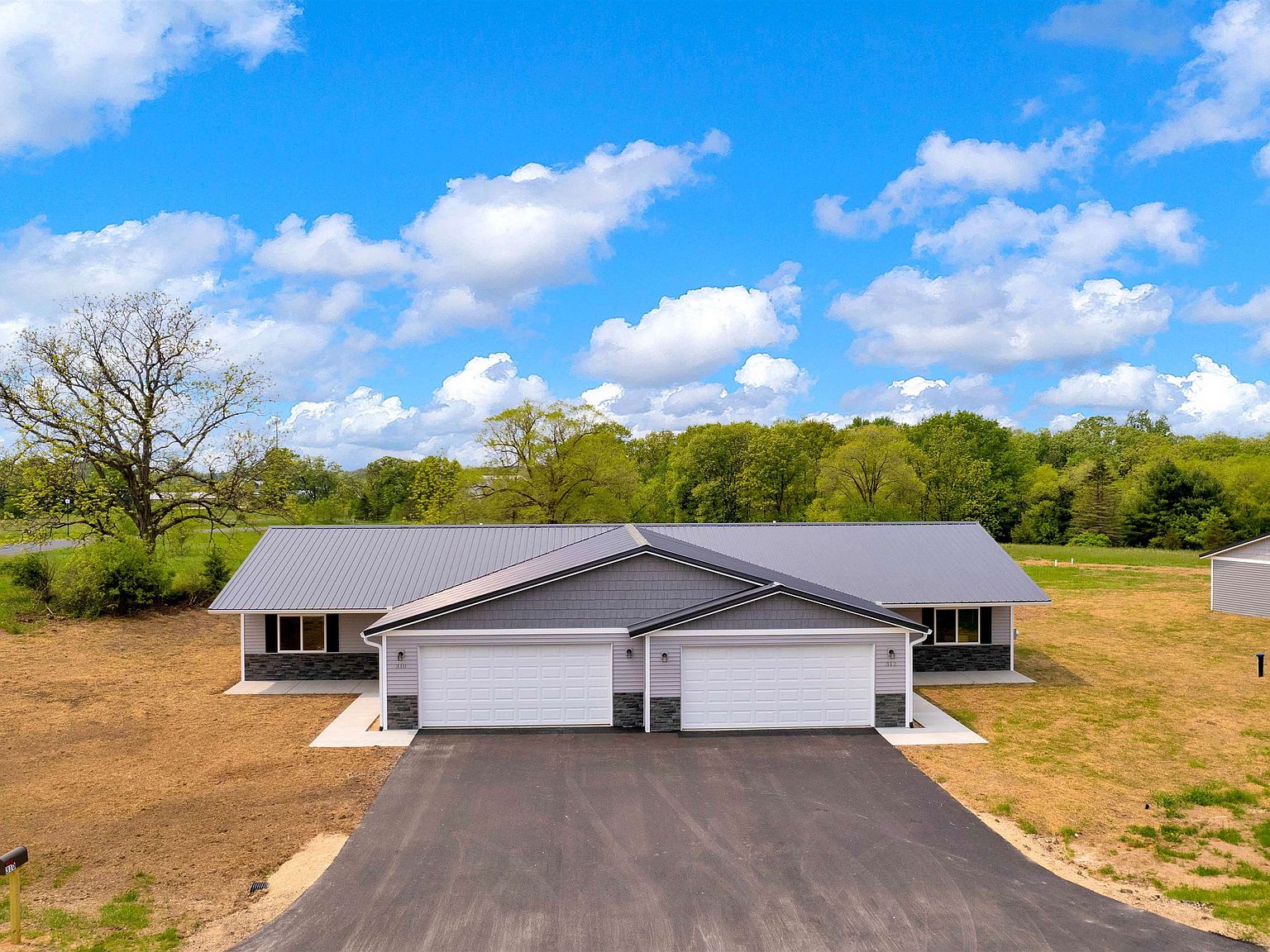 312 N Wilcox Ct, Wautoma, WI 54982 Zillow