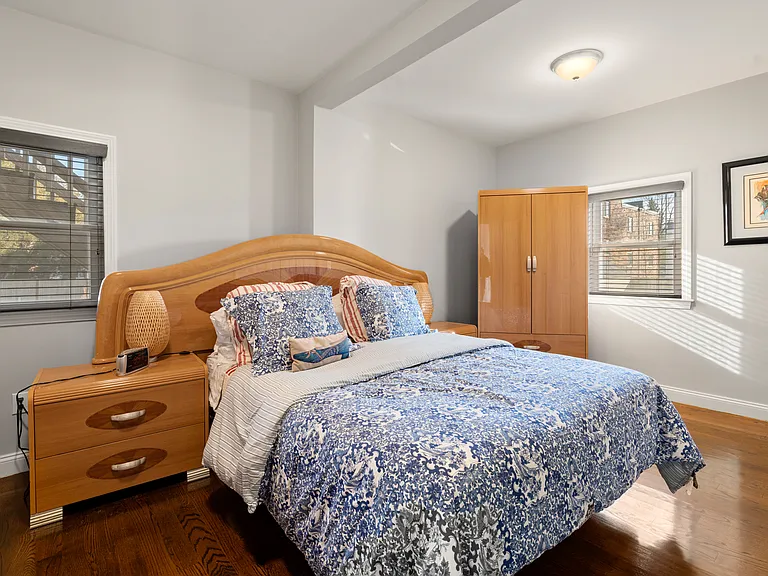 32 E Chestnut St #32 — Photo 10