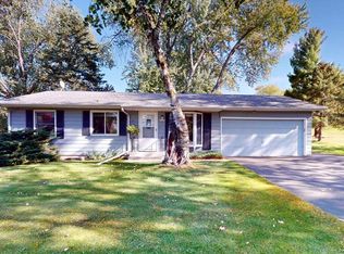 N7106 S Crystal Lake Rd, Beaver Dam, WI 53916