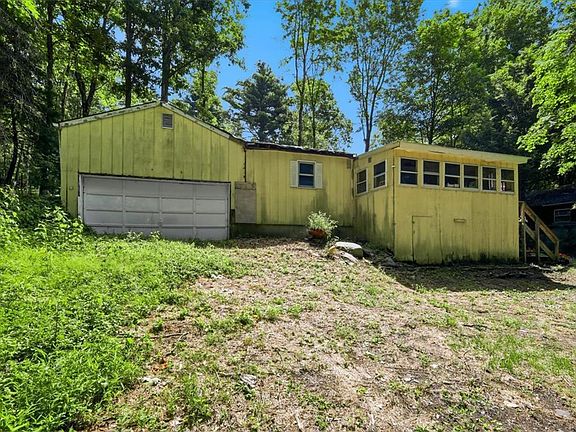 4th image of 193 Silver Lake Rd