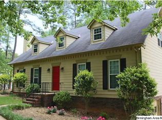 2701 Royal Ln, Pelham, AL 35124